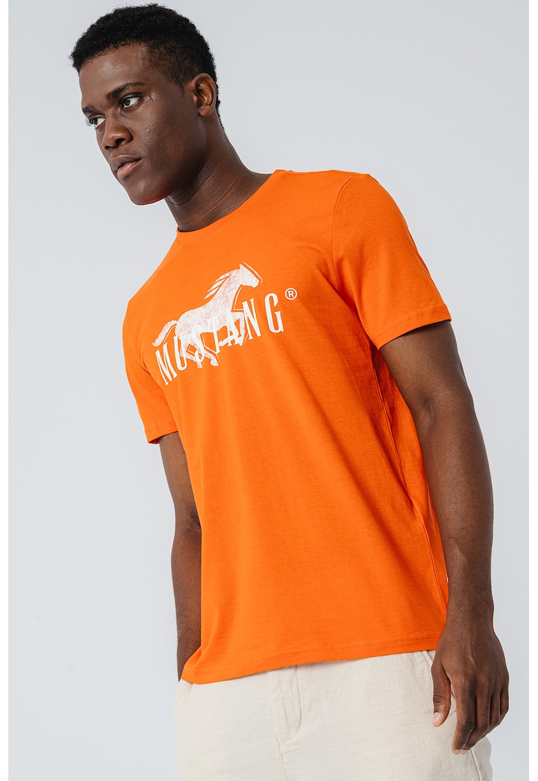 Tricou cu decolteu la baza gatului si imprimeu logo
