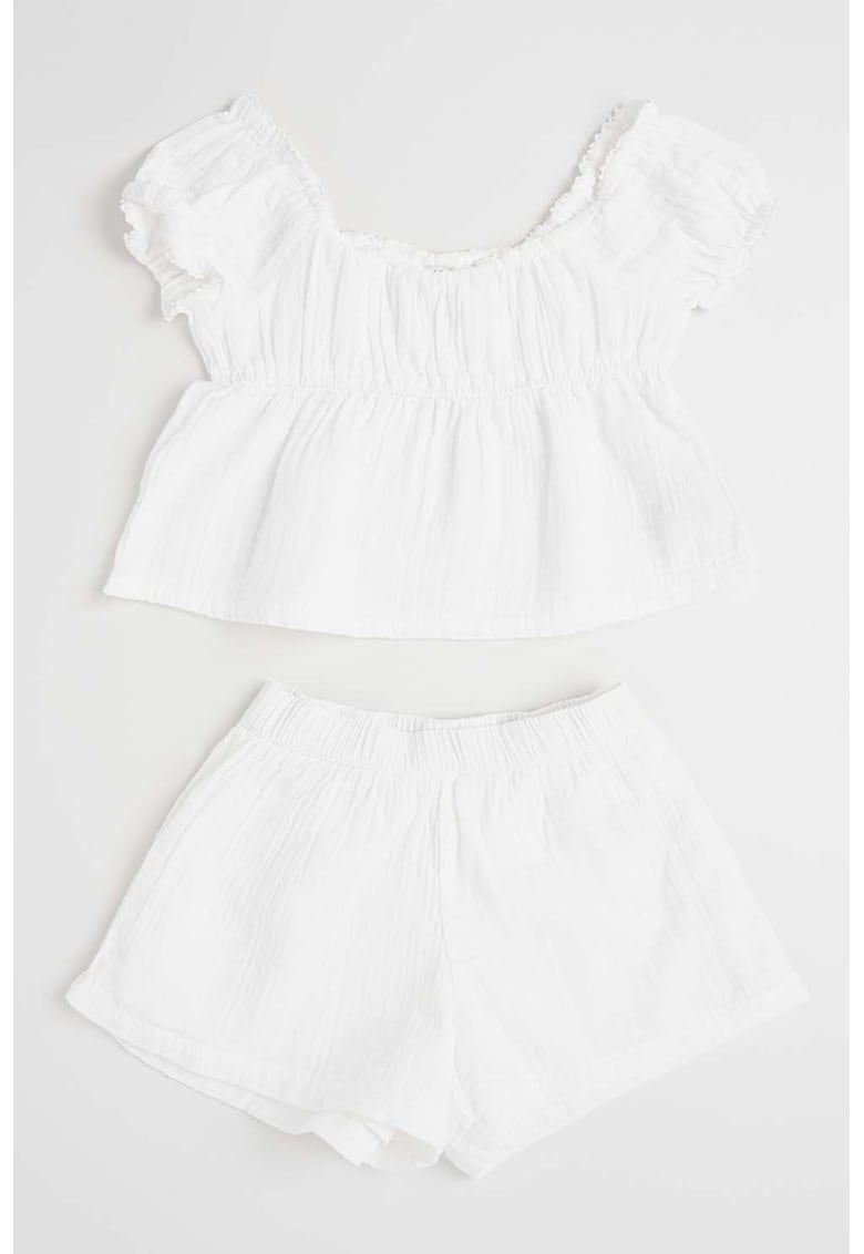 Set de bluza si pantaloni scurti