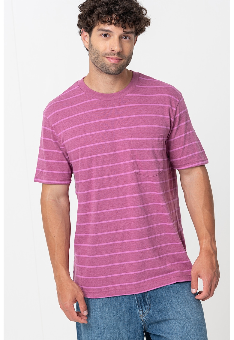 Tricou in dungi cu buzunar pe piept