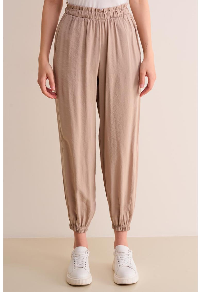 Pantaloni crop din amestec de modal