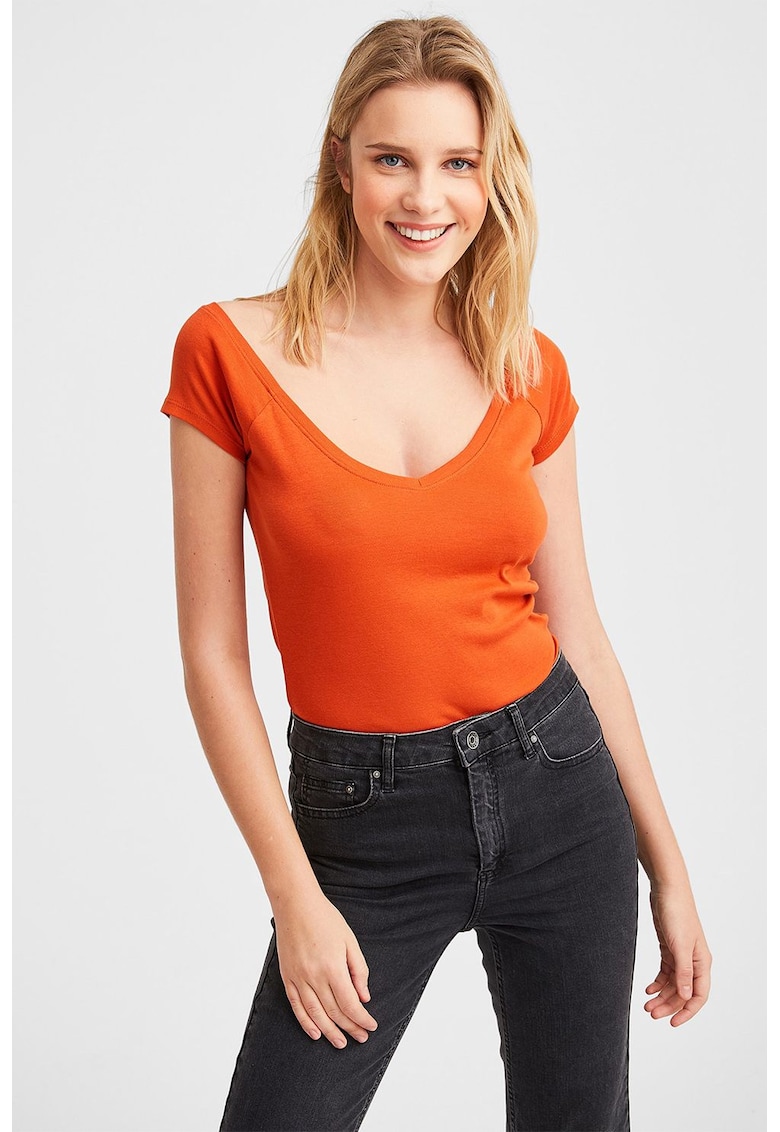 Tricou de bumbac cu barete decorative