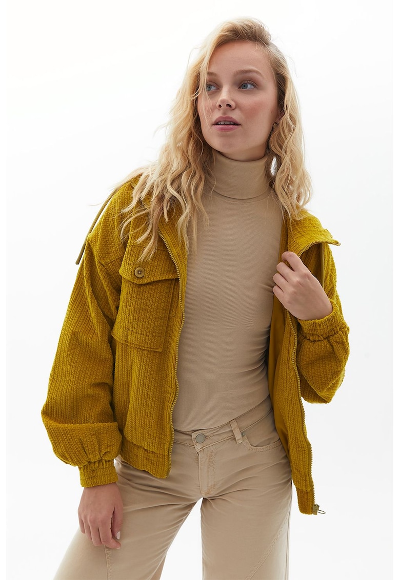 Jacheta cu gluga si maneci cazute