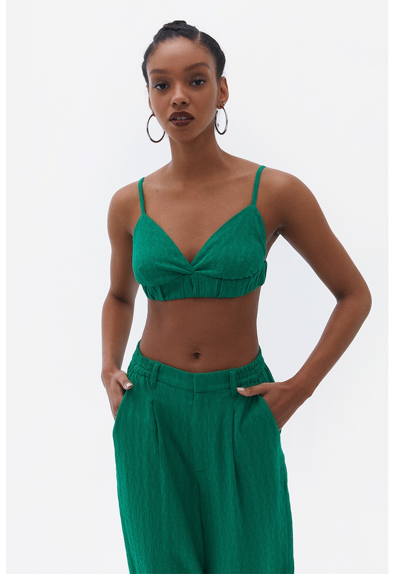 Bustiera texturata cu bretele ajustabile