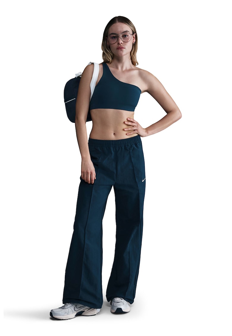 Pantaloni cu croiala ampla cu buzunare laterale Pantaloni cu croiala ampla cu buzunare laterale