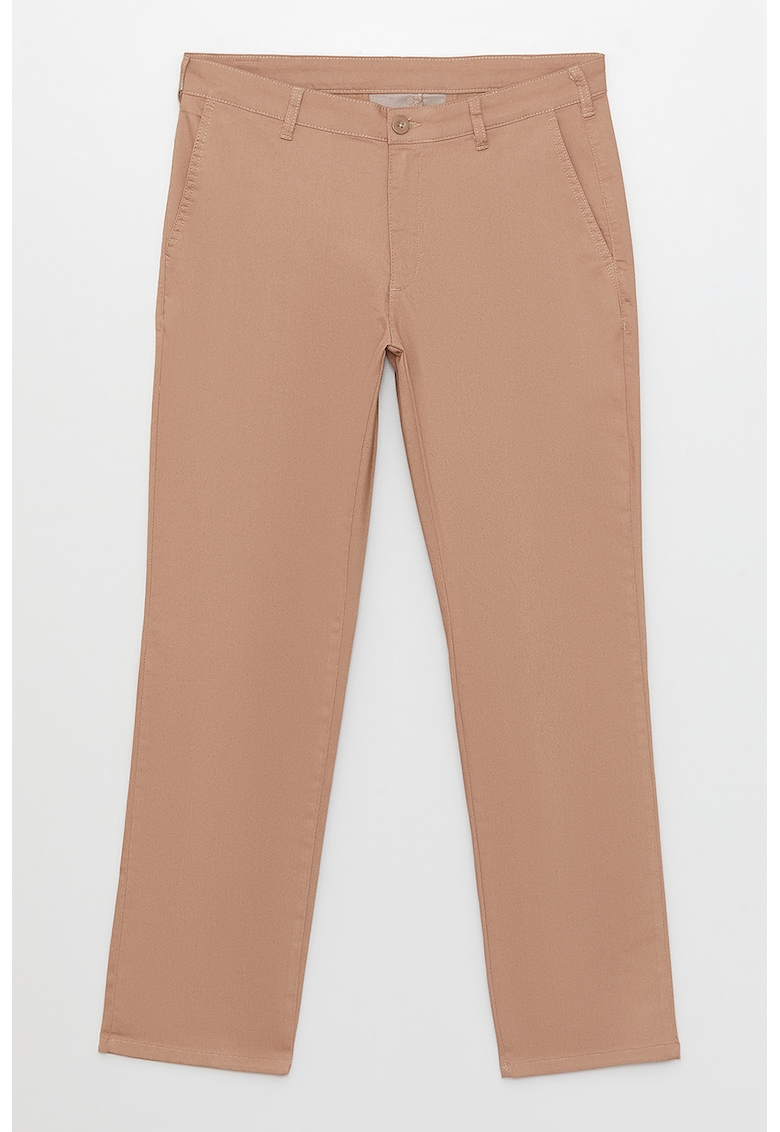 Pantaloni cu croiala dreapta si buzunare oblice