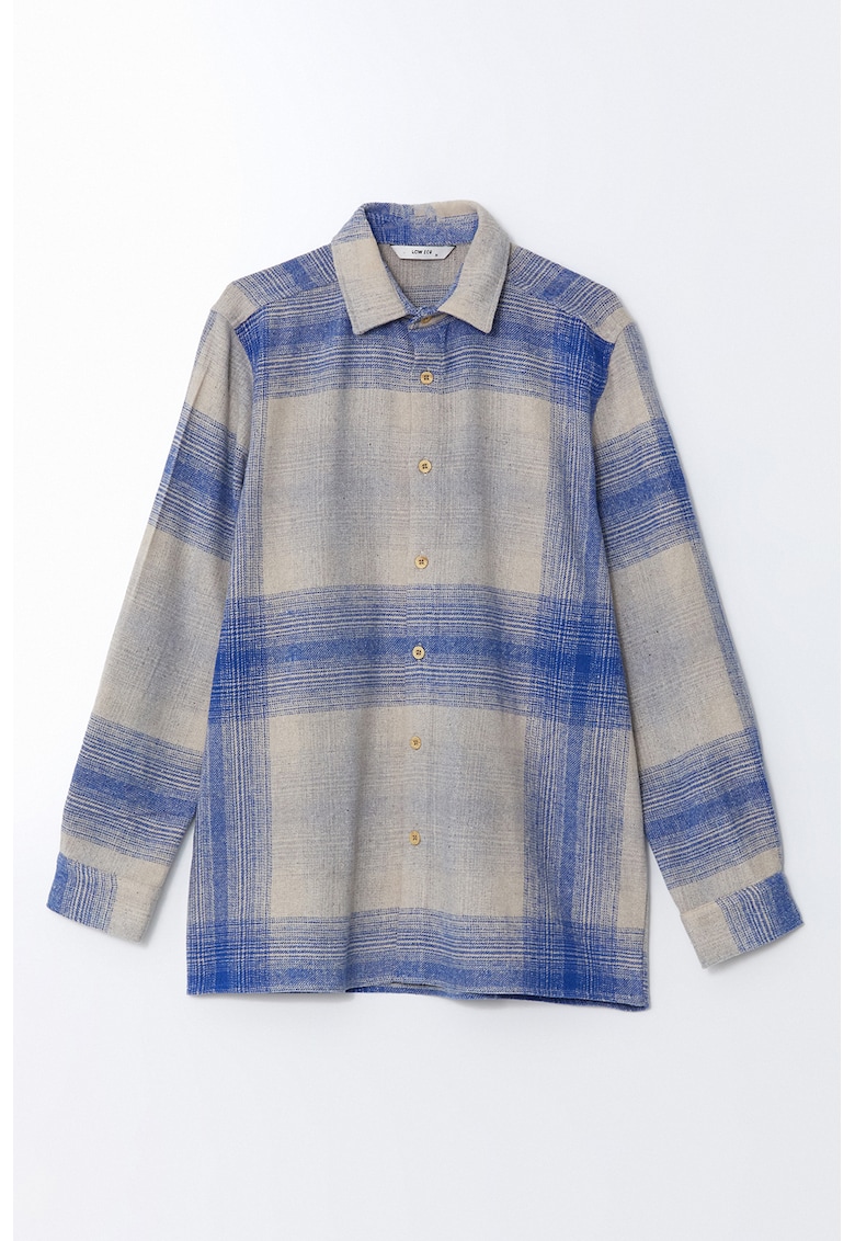 Camasa lejera cu model in carouri