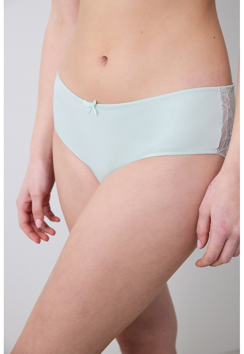 Chiloti brazilieni cu segmente de dantela