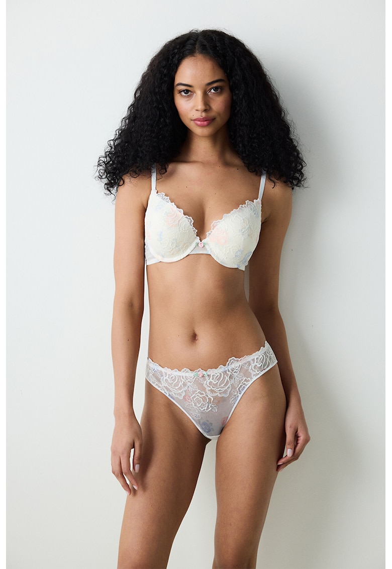Sutien clasic cu strat exterior de dantela