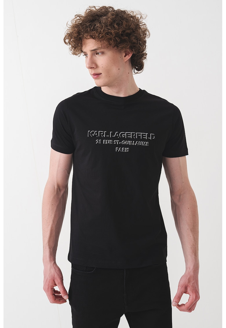 Tricou cu imprimeu logo si decolteu la baza gatului