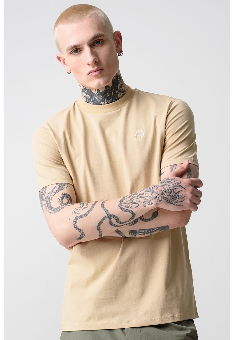Tricou uni cu decolteu la baza gatului - Maro camel