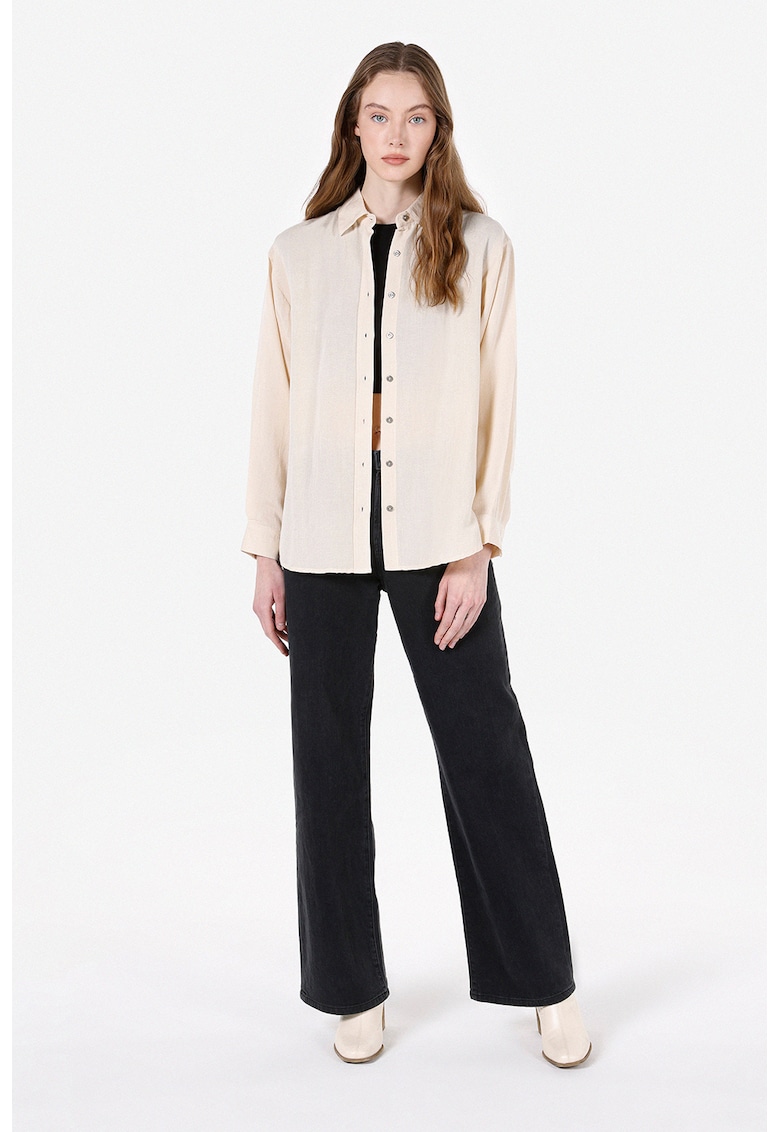 Camasa din amestec de in cu guler ascutit Camasa din amestec de in cu guler ascutit