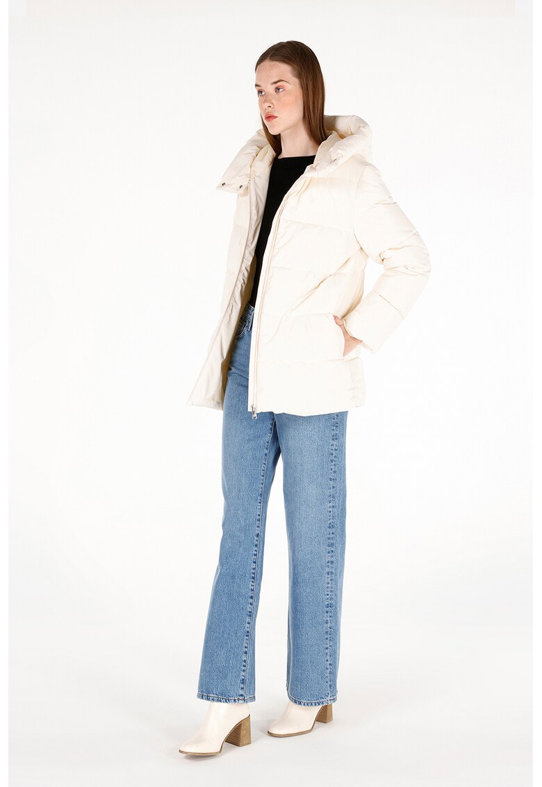 Geaca matlasata cu gluga - Alb