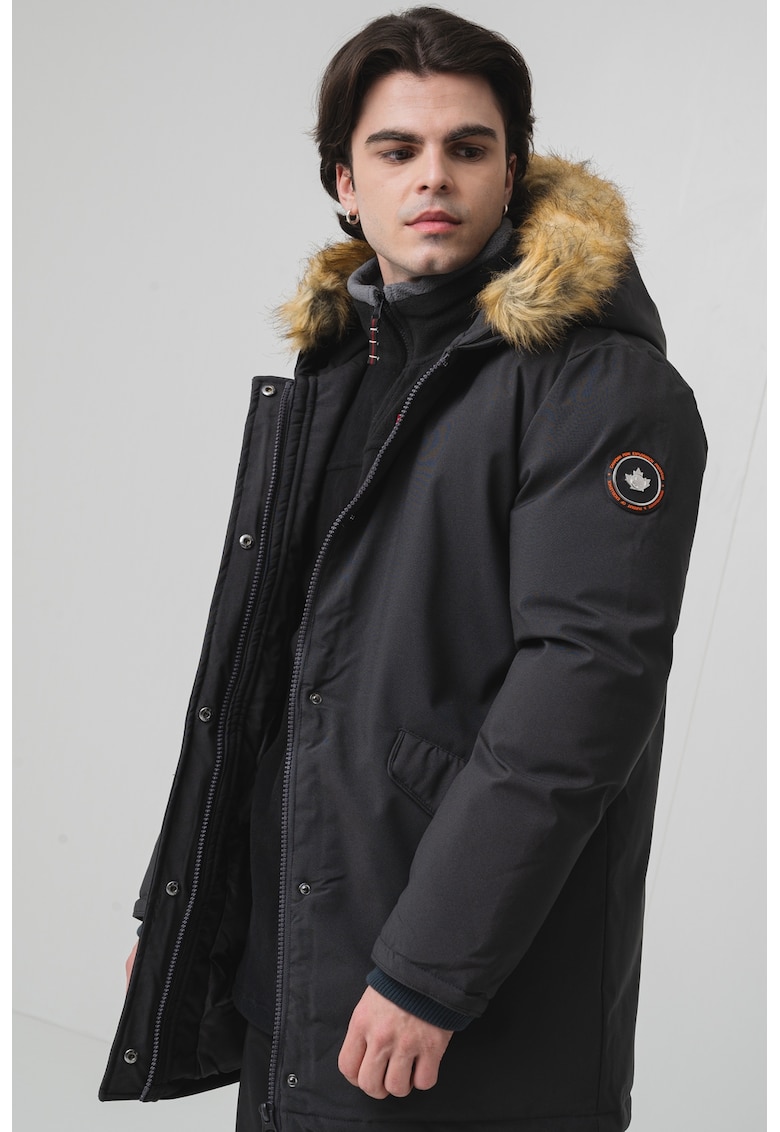 Geaca cu detaliu din blana sintetica