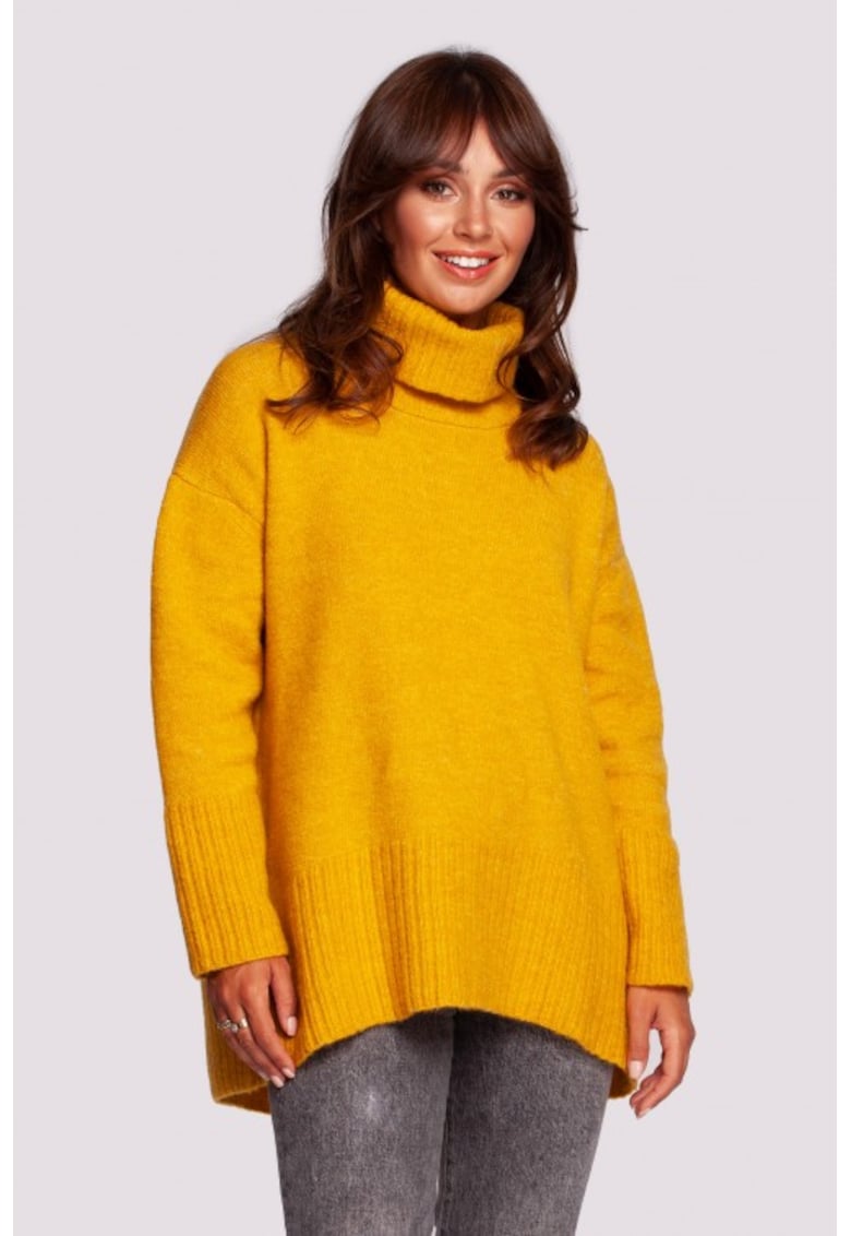 Pulover tricotat cu guler inalt -