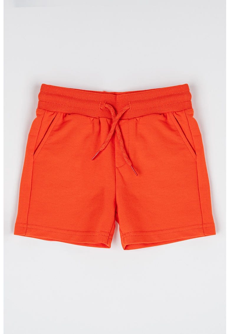 Pantaloni scurti cu talie ajustabila