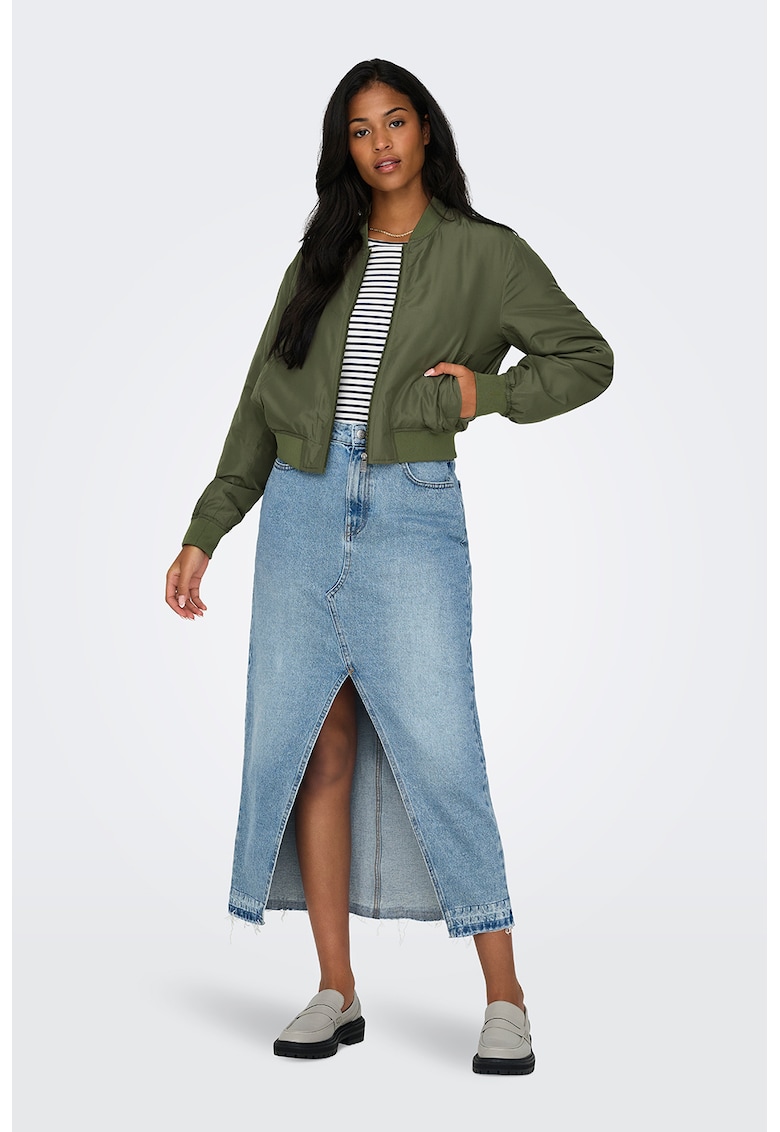 Jacheta bomber cu buzunare laterale