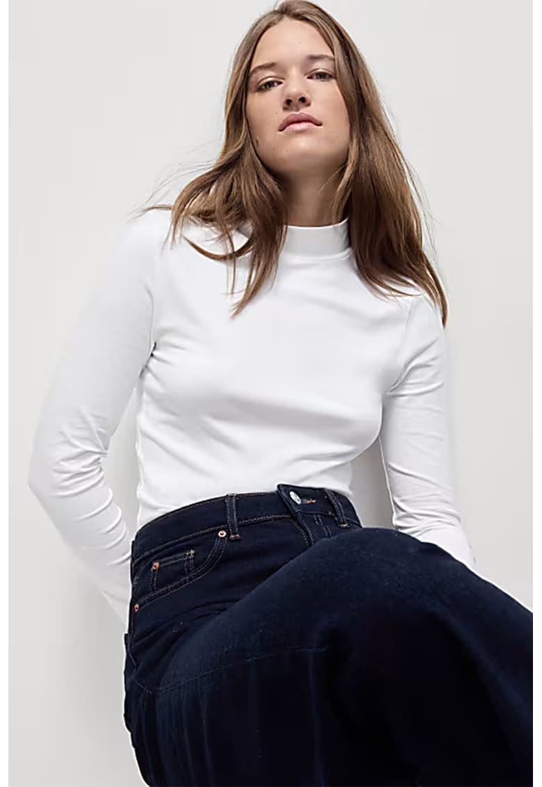 Bluza uni cu guler inalt