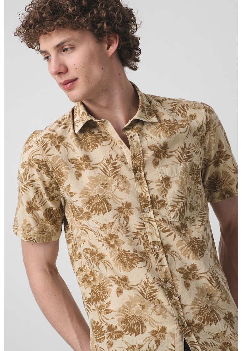 Camasa cu maneci scurte si imprimeu tropical Camasa cu maneci scurte si imprimeu tropical
