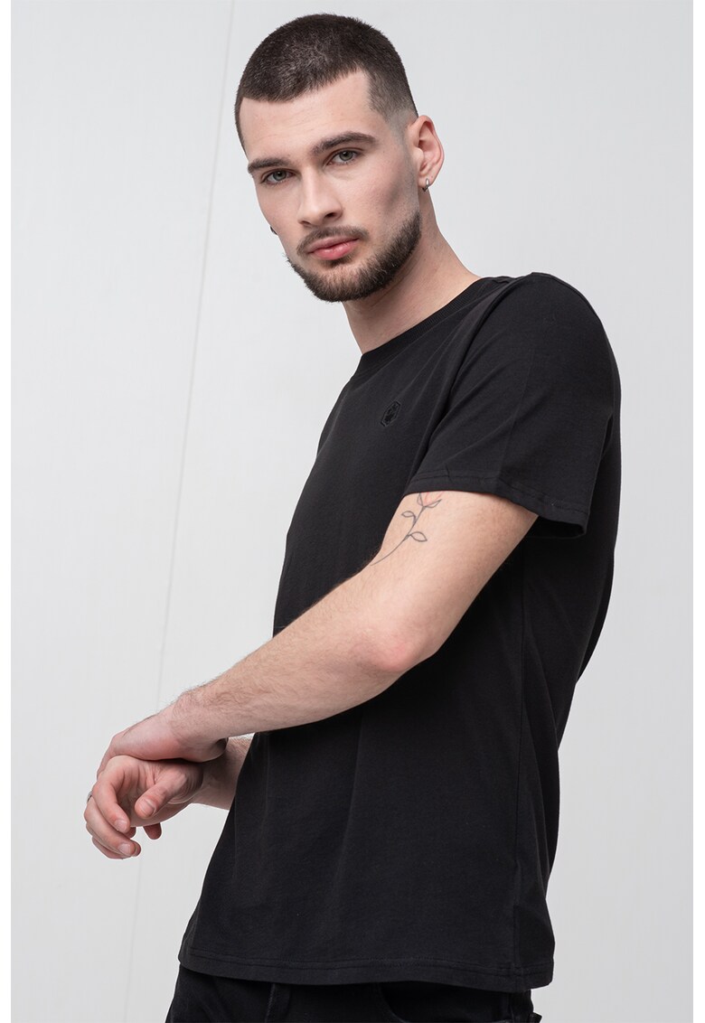 Tricou cu decolteu la baza gatului si logo brodat - Negru