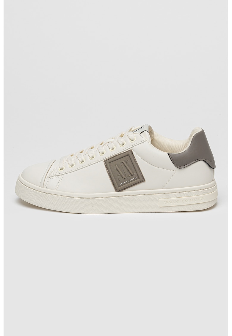 Pantofi sport cu logo si sireturi Pantofi sport cu logo si sireturi