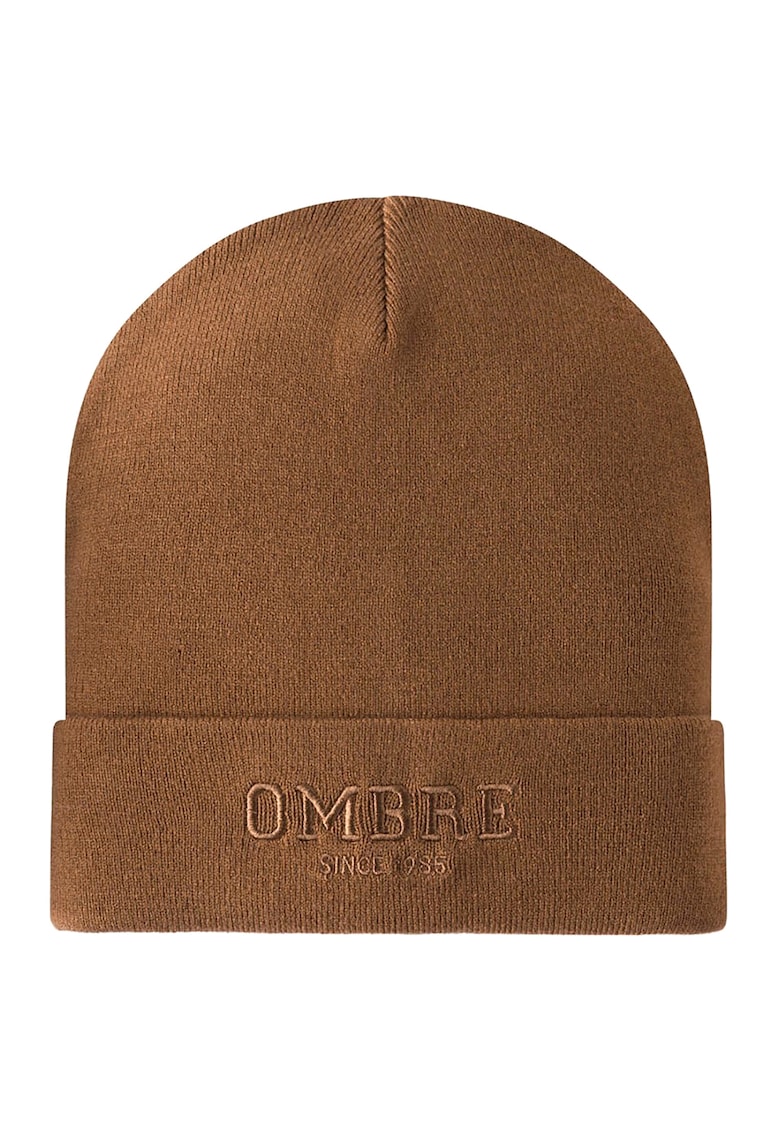 Caciula cu logo brodat