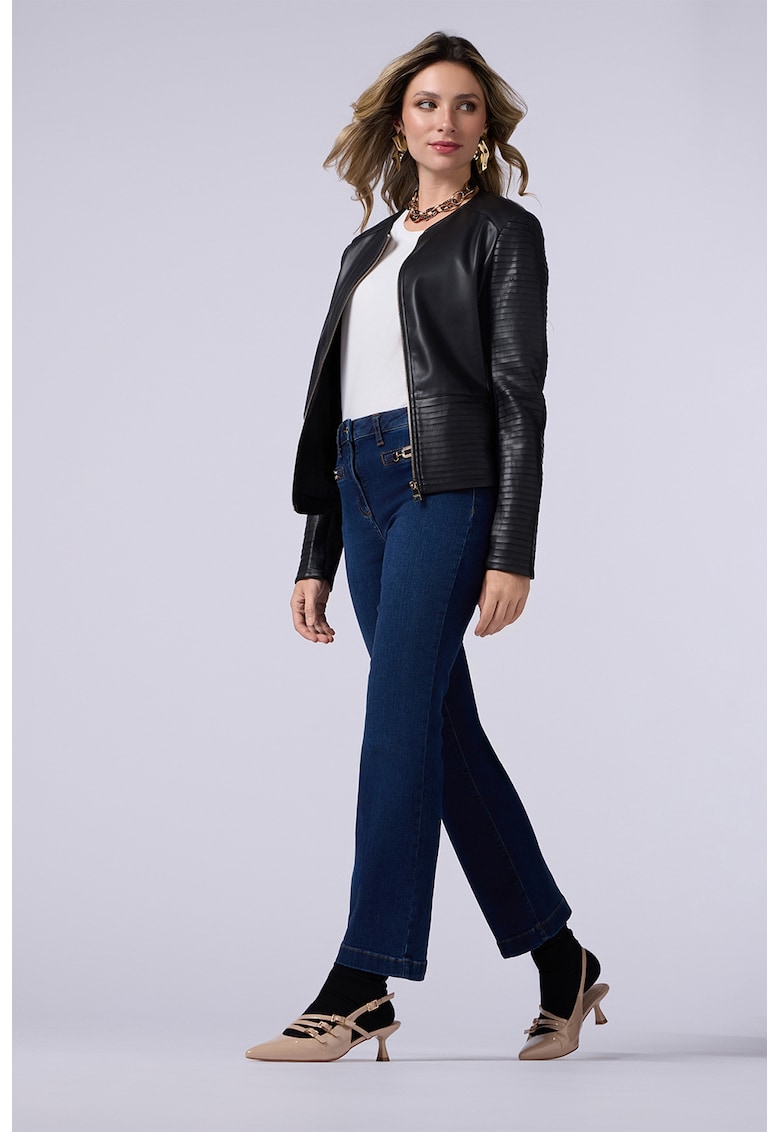 Blugi crop evazati Blugi crop evazati