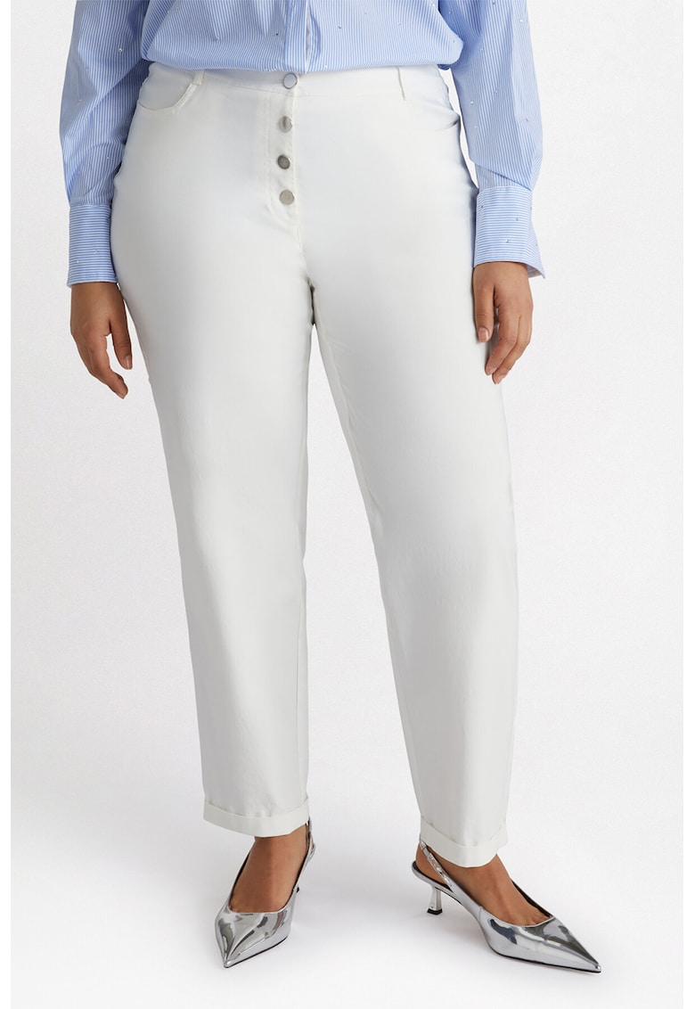 Pantaloni skinny cu nasturi