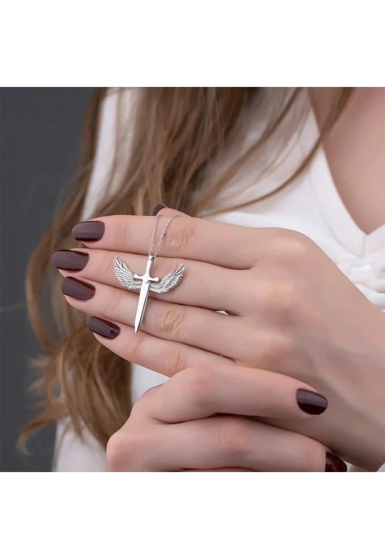 Colier argintiu - cu aripi si sabie - Sally C10 - Colier argintiu - cu aripi si sabie - Sally C10 -