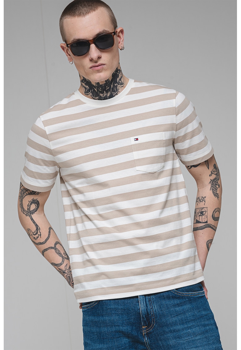 Tricou de bumbac cu buzunar pe piept Essential - Alb fildes/Maro deschis
