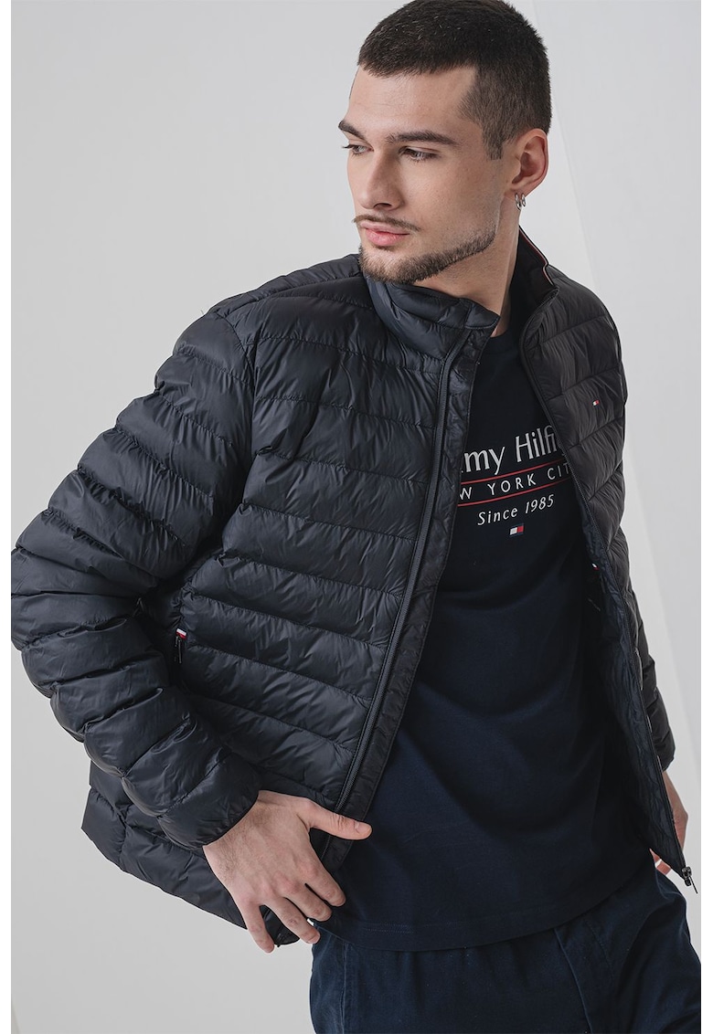 Geaca matlasata cu model pliabil