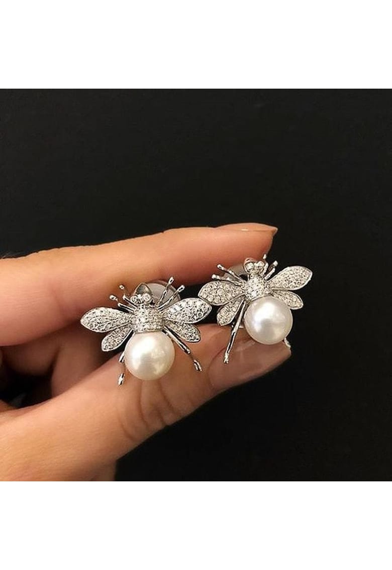 Cercei argintii - forma de albinuta - cu perle si pietre din zirconiu - Kalise C8 -