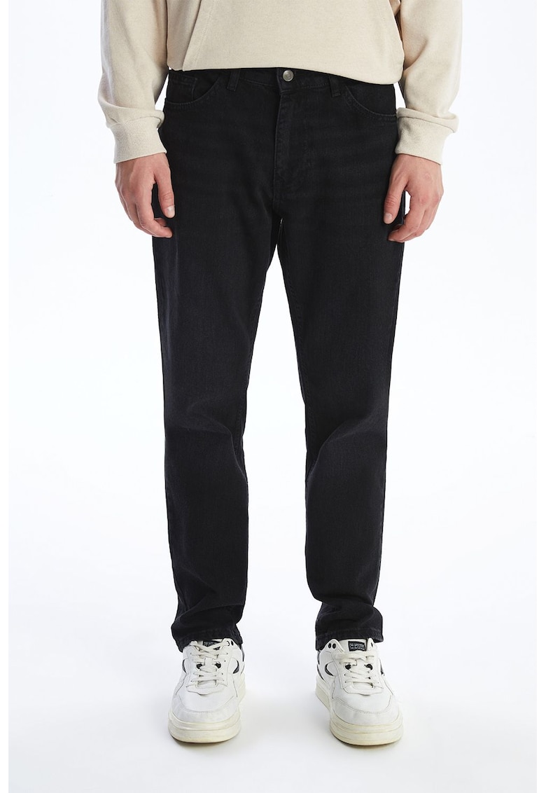 Blugi regular fit cu talie medie