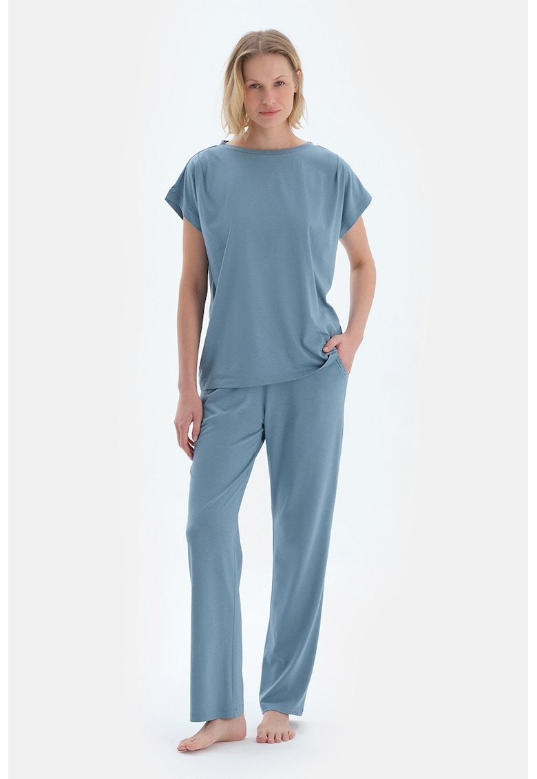 Pijama din amestec de bumbac cu decolteu la baza gatului