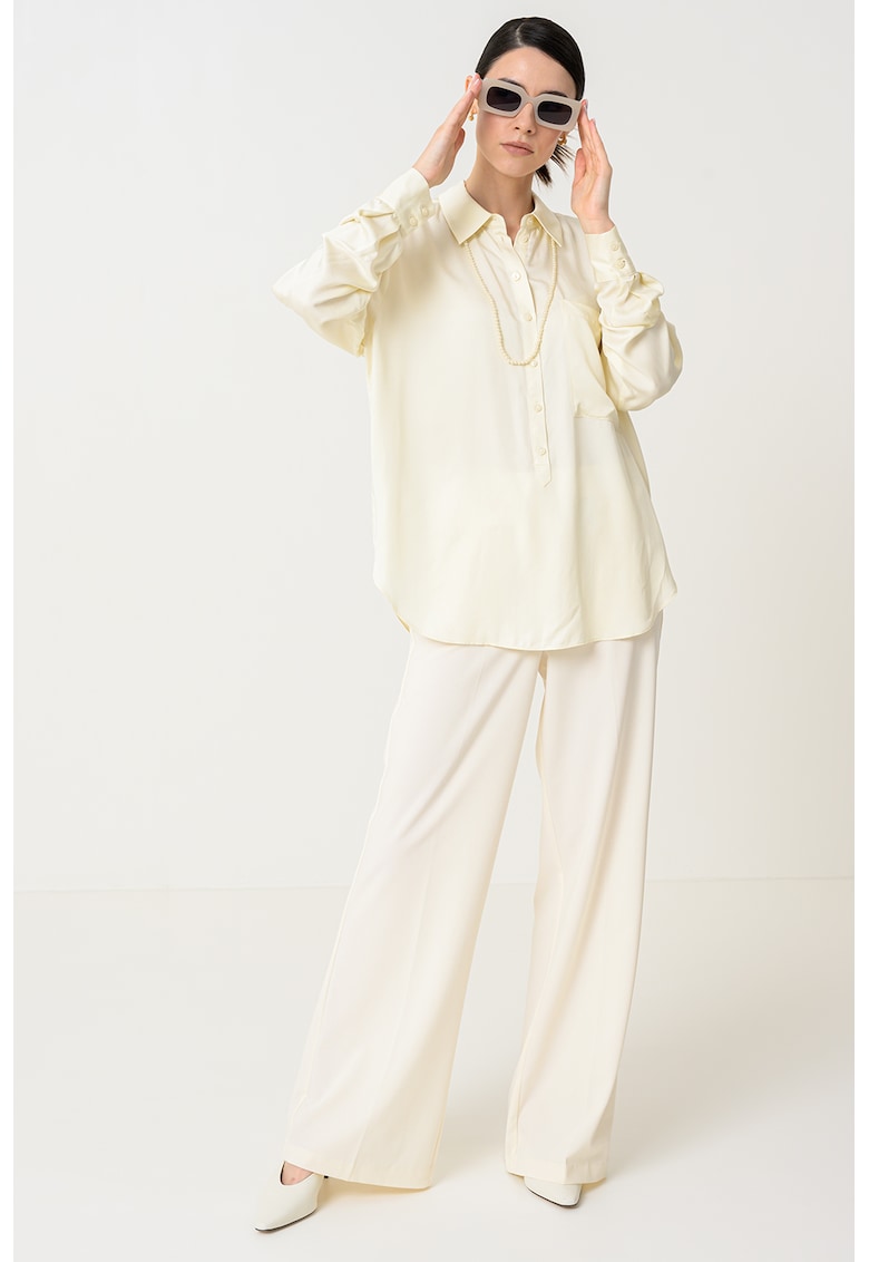 Camasa lejera cu buzunar pe piept