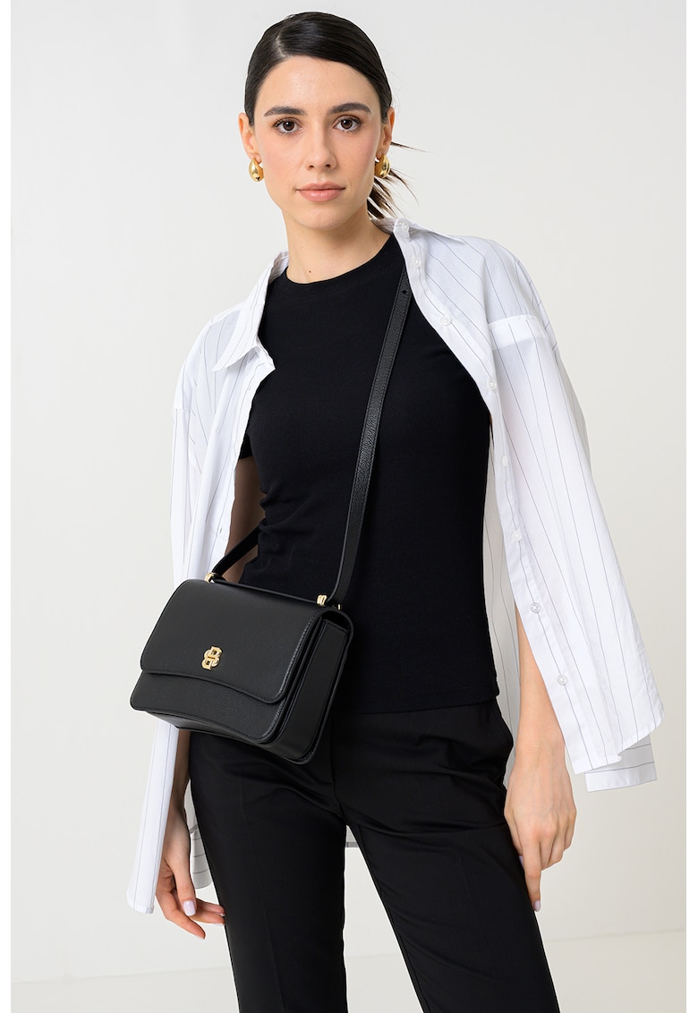 Tricou slim fit cu decolteu la baza gatului - cu aspect striat