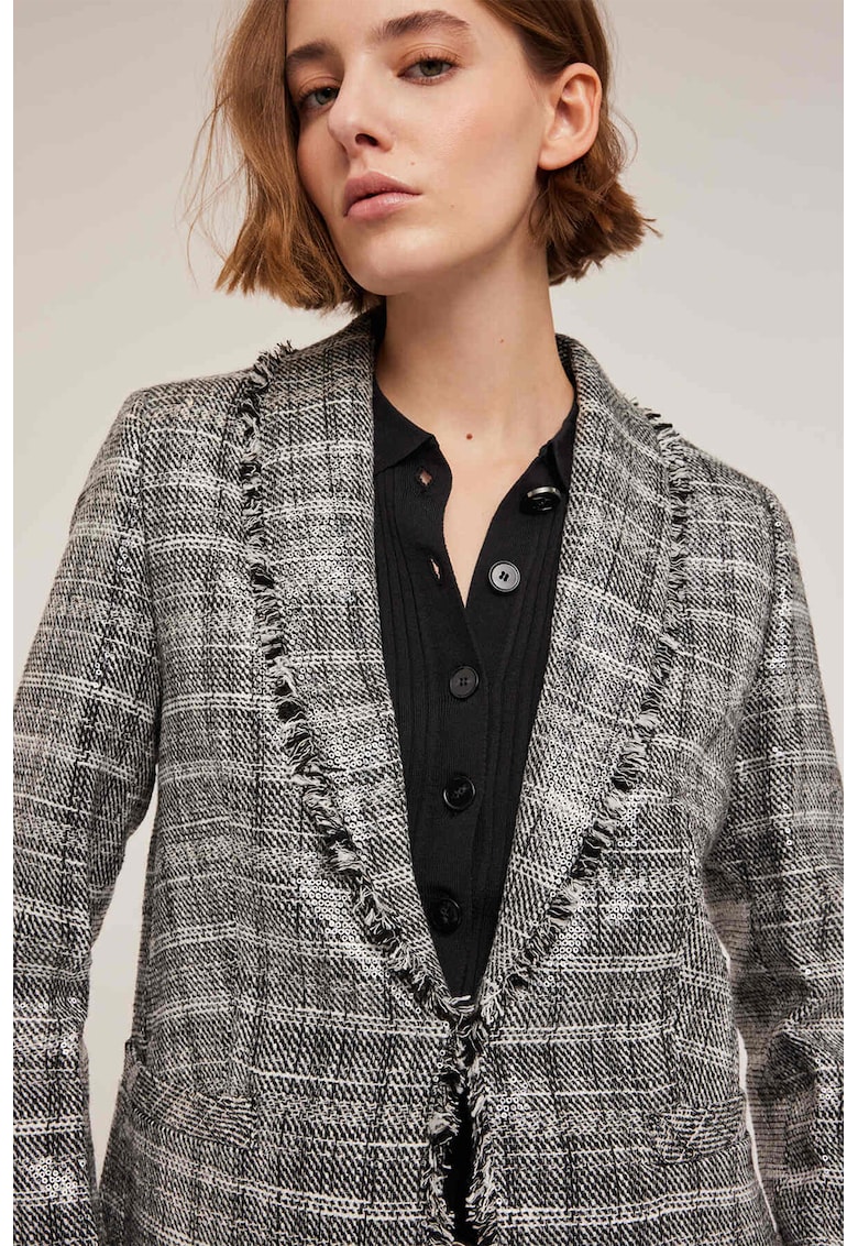 Sacou cu model in carouri