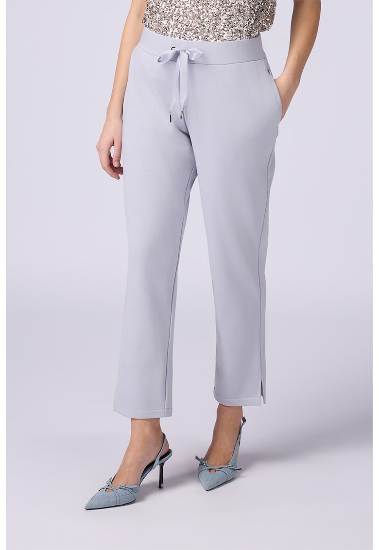 Pantaloni cu slituri oblice si snur Pantaloni cu slituri oblice si snur