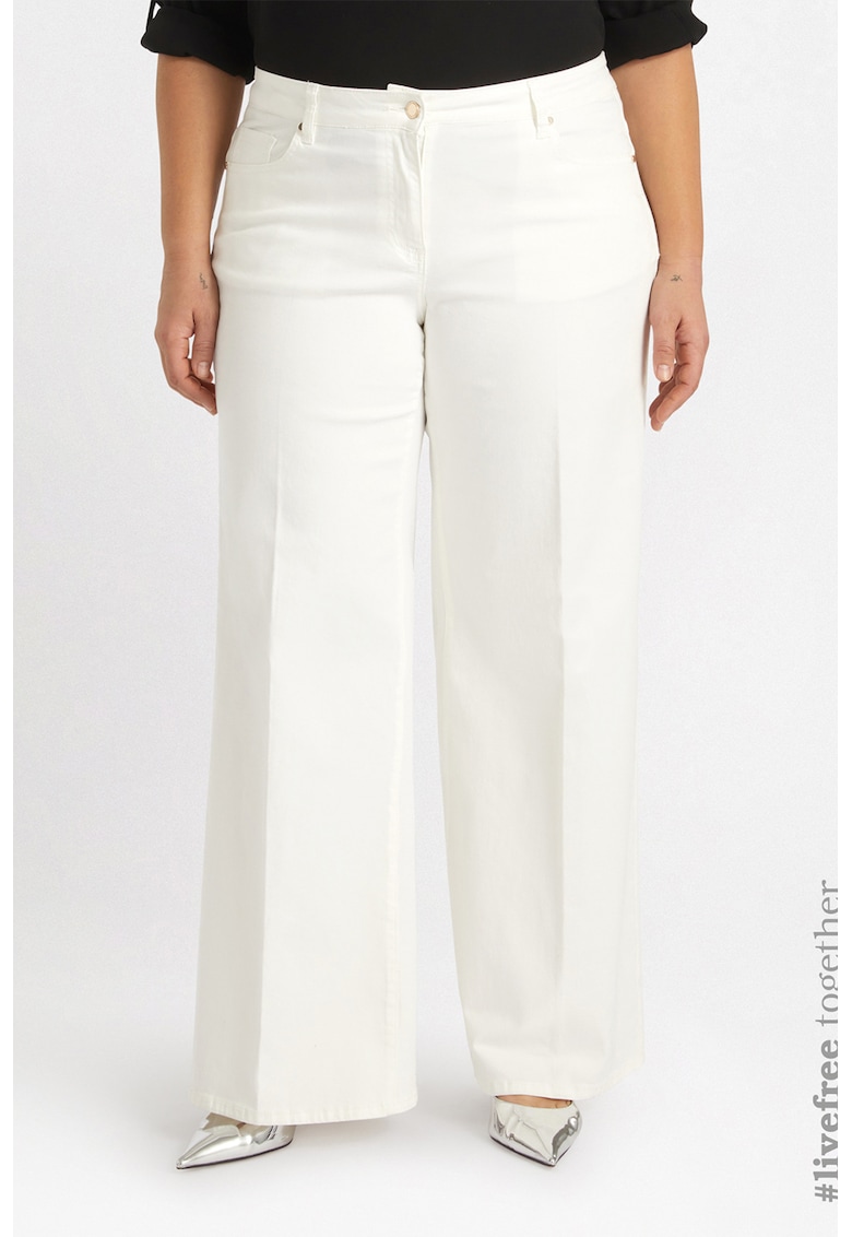 Blugi drepti Blugi drepti