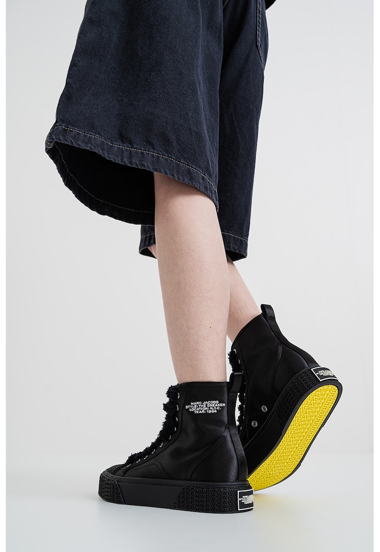 Pantofi sport din satin Pantofi sport din satin