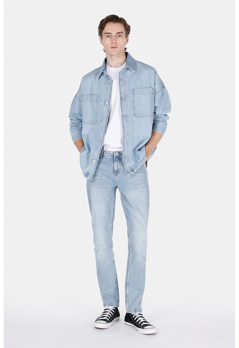 Blugi slim fit cu aspect decolorat - Albastru deschis