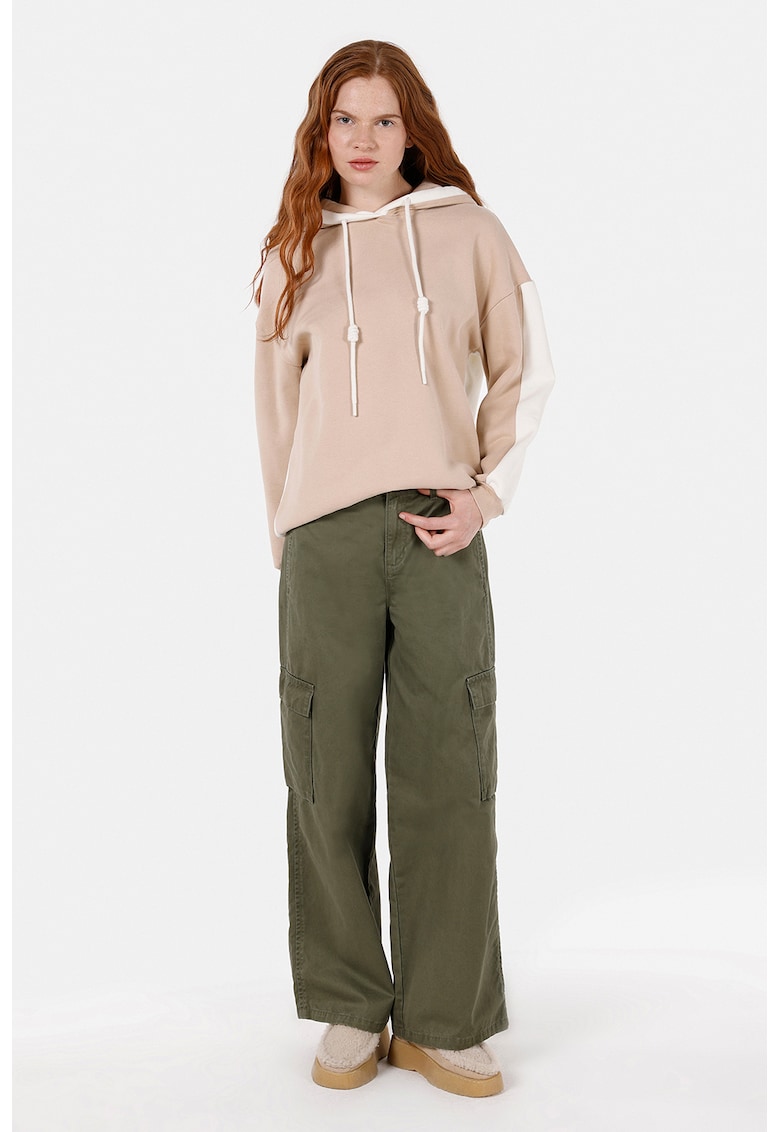 Hanorac cu doua nuante si maneci cazute