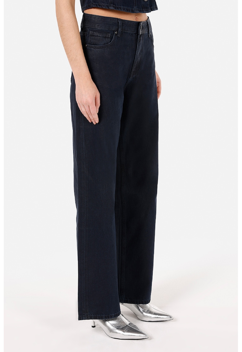 Blugi cu talie medie