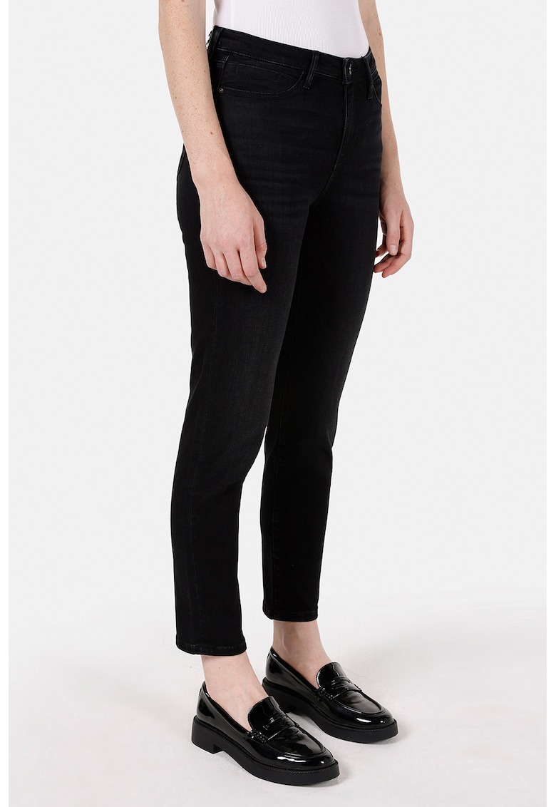 Blugi slim fit 703 Carla