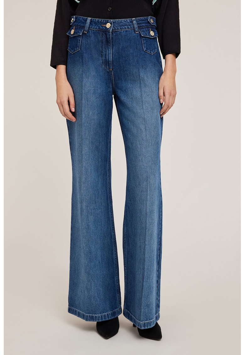 Blugi evazati cu talie inalta