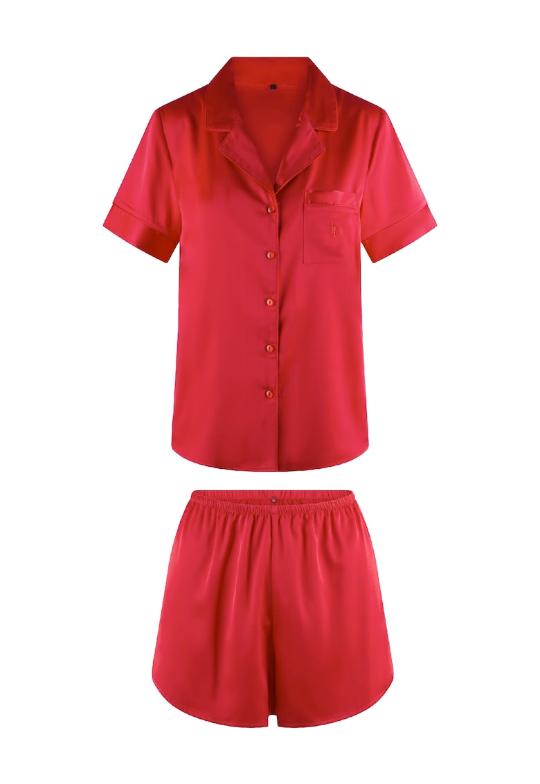 Pijama cu pantaloni scurti si aspect satinat