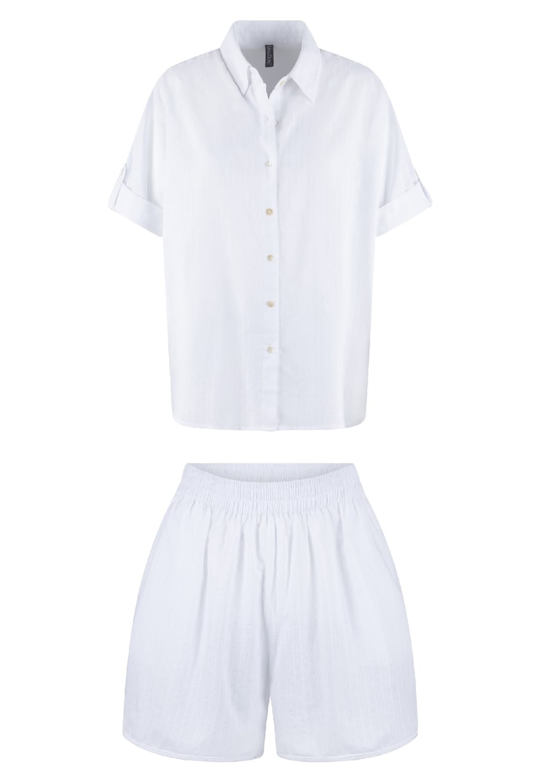 Pijama de bumbac cu pantaloni scurti si model in dungi