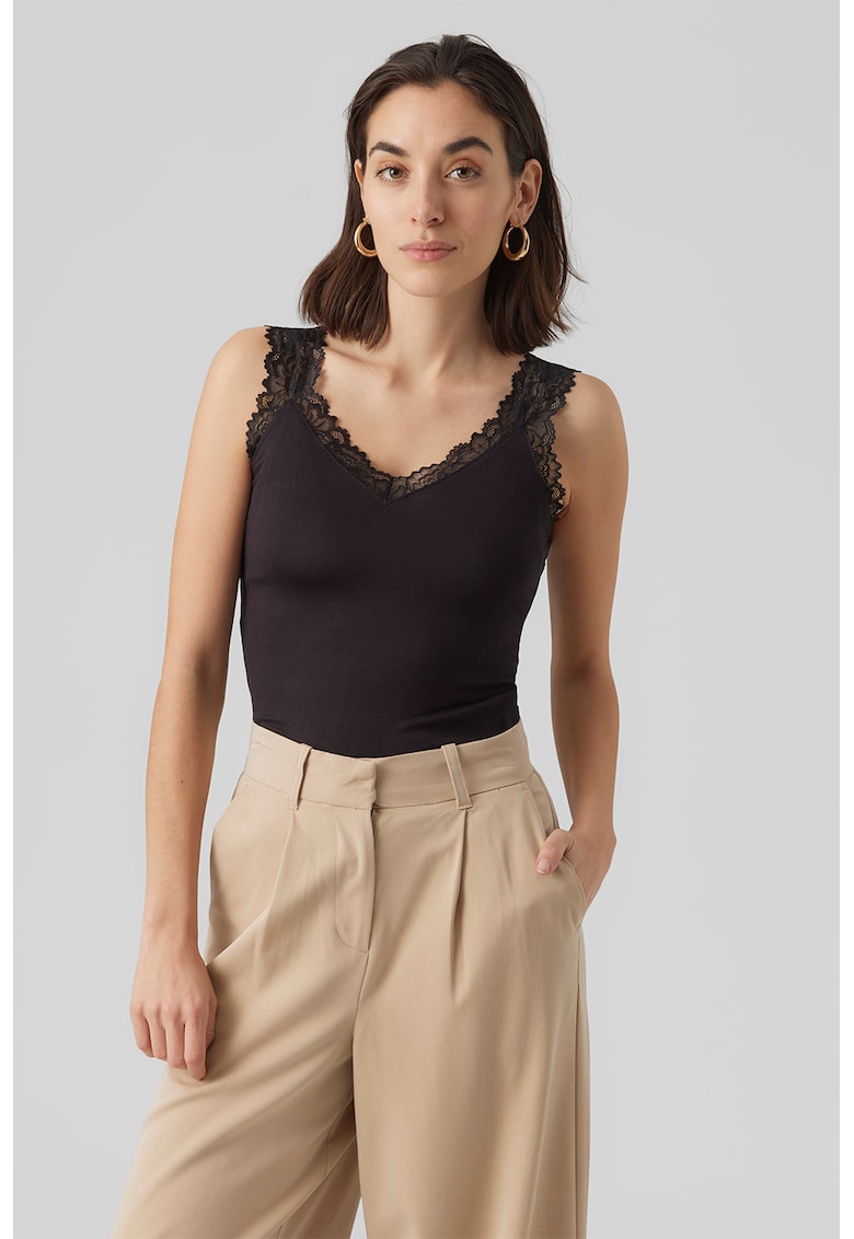 Top cu insertii de dantela - Negru