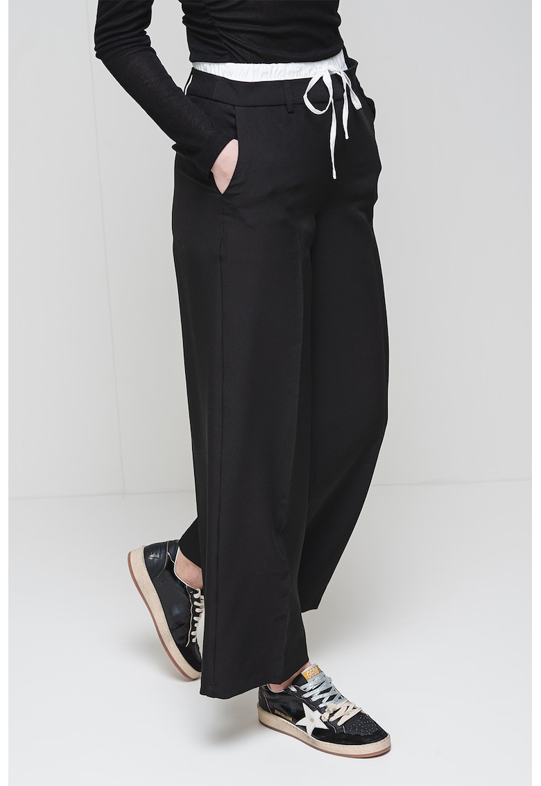 Pantaloni cu croiala ampla si talie inalta - Alb/Negru
