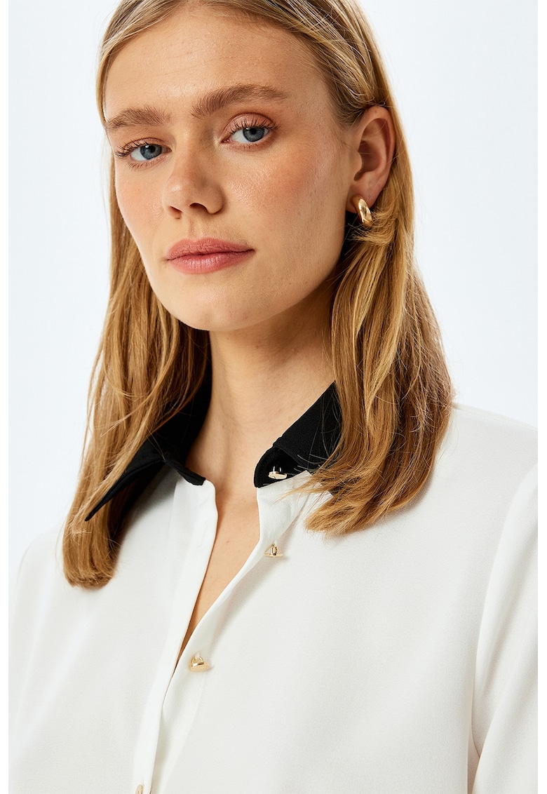 Camasa transparenta cu nasturi