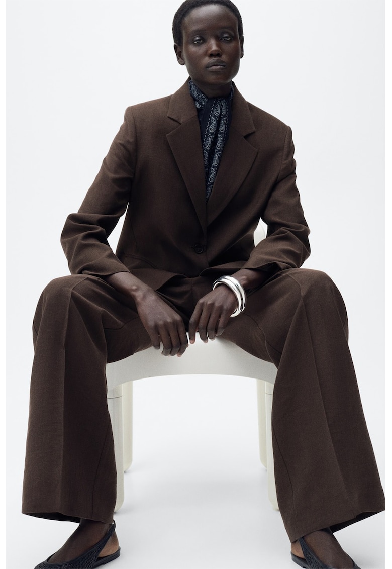 Pantaloni din amestec de lyocell cu croiala ampla